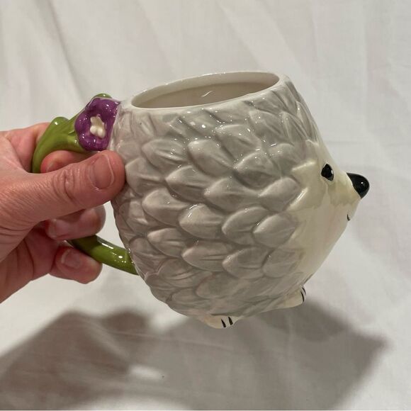 Porcupine mug with flower cute animal mug - Picture 10 of 10